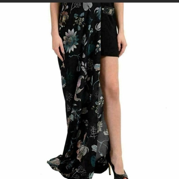 NWT versus Versace maxi dress. Sz 40 - Picture 2 of 12